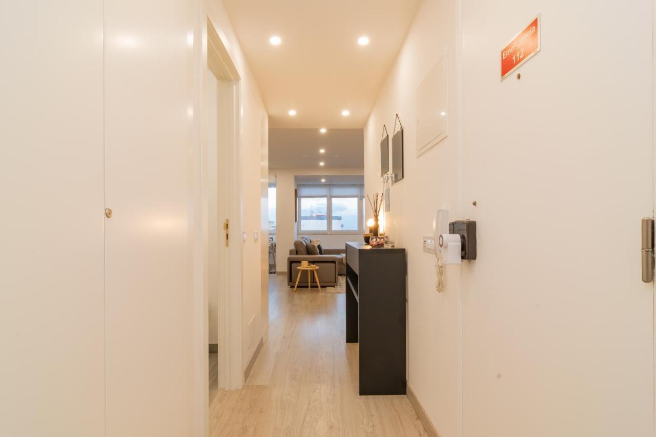 Stylish Apartment W/ River View By Lovelystay Oeiras Exterior photo